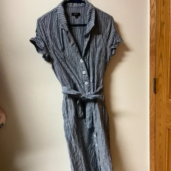 Quince 100% European Linen Button Front Dress - Picture 2 of 3